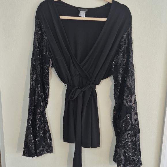 VENUS Tops - VENUS Black Sequin Lace Long Sleeve Blouse. Women Plus 2x